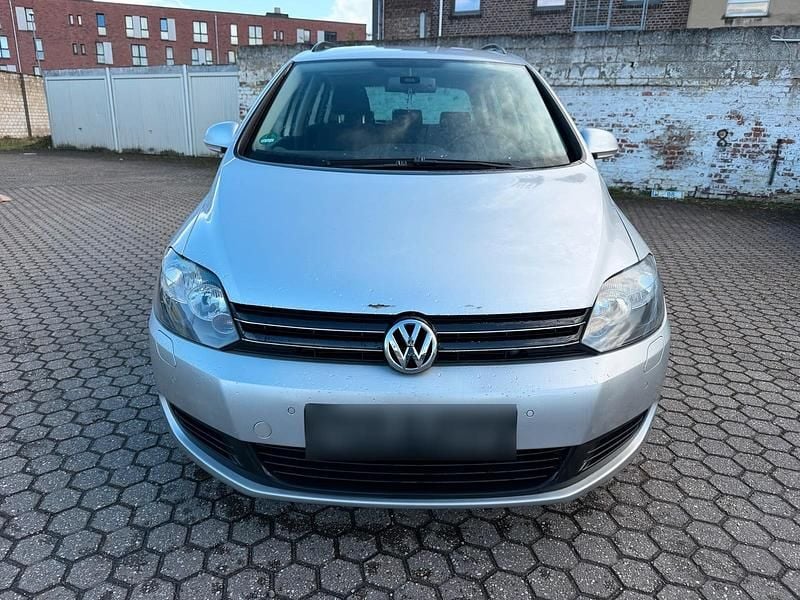 Gebraucht VW Golf VI 105 PS (77 kW) 2010 Silber Kleinwagen