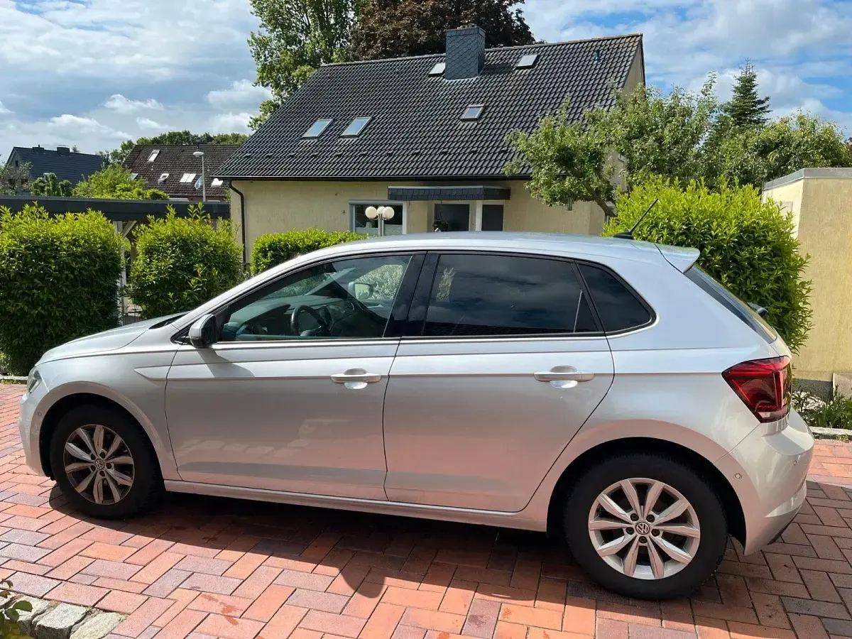 Gebraucht VW Polo Highline 95 PS (69 kW) 2018 Grau Kleinwagen