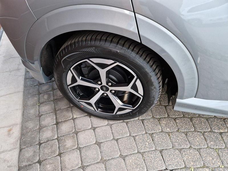 Gebraucht Ford Puma ST-Line 125 PS (91 kW) 2025 Silber SUV