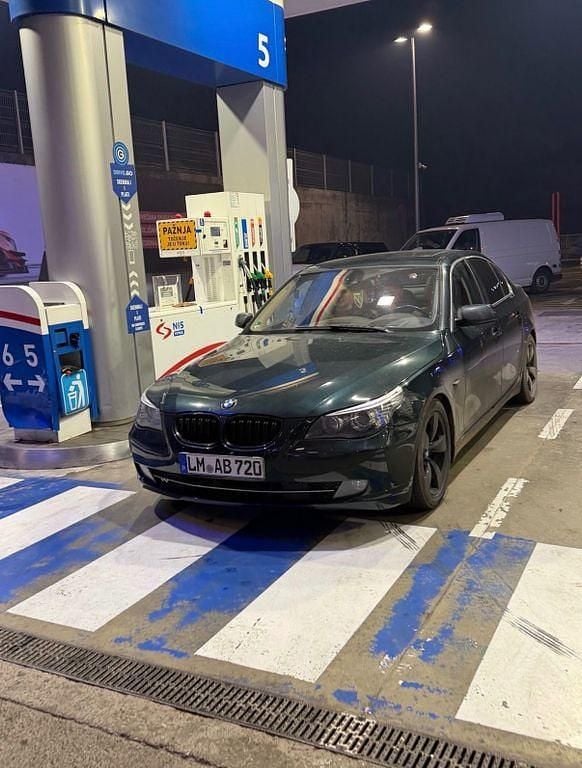 Second-hand BMW 525 Performance 197 CP (144 kW) 2008 Berlinǎ