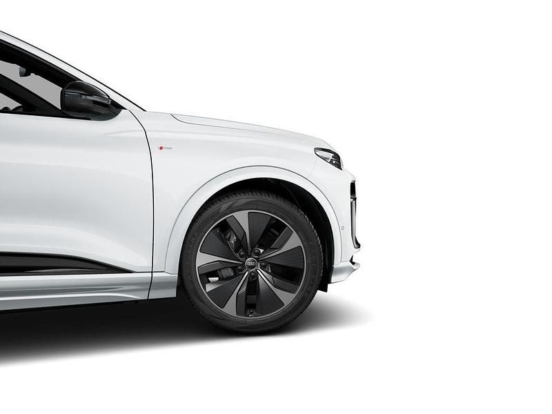 Neu Audi Q6 e-tron Performance 225 kW (306 PS) 2026 Weiß SUV