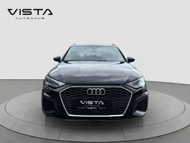 Gebraucht Audi A3 S-Line 150 PS (110 kW) 2023 Mythosschwarz metallic Limousine