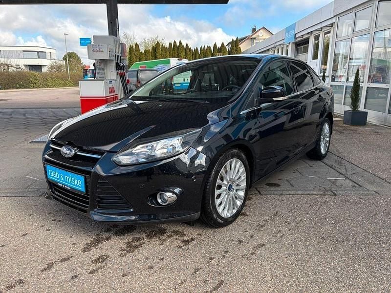 Gebraucht Ford Focus Titanium 140 PS (102 kW) 2011 Schwarz Limousine