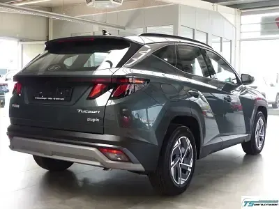 Neu Hyundai Tucson 252 PS (185 kW) 2025 Verschiedene SUV