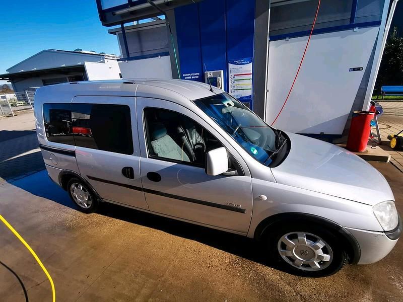 Gebraucht Opel Combo 87 PS (63 kW) 2003 Grau Van / Kleinbus