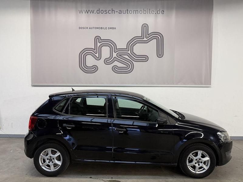 Gebraucht VW Polo Trendline 69 PS (50 kW) 2011 Deep black perleffekt Kleinwagen