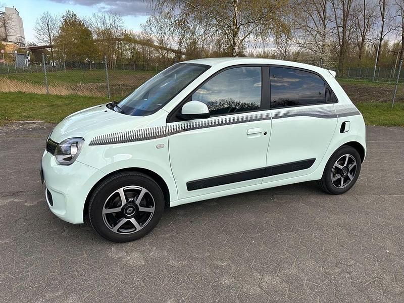 Gebraucht Renault Twingo LIMITED 73 PS (53 kW) 2020 Grün Kleinwagen