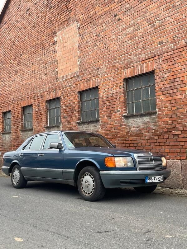 Blau Gebraucht 1986 Mercedes S300 SE Limousine | 2.777 € - Bild 1/4