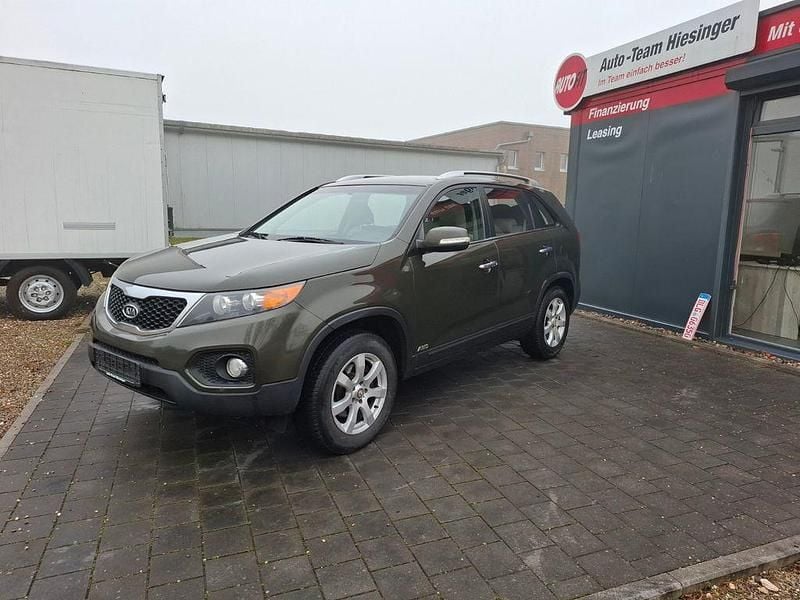 Grün Gebraucht 2011 Kia Sorento Attract SUV | 3.990 € (Fairer Preis) - Bild 1/4