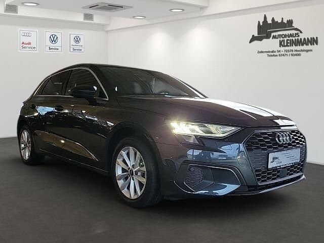 Gebraucht Audi A3 Basis 150 PS (110 kW) 2022 Grau Limousine