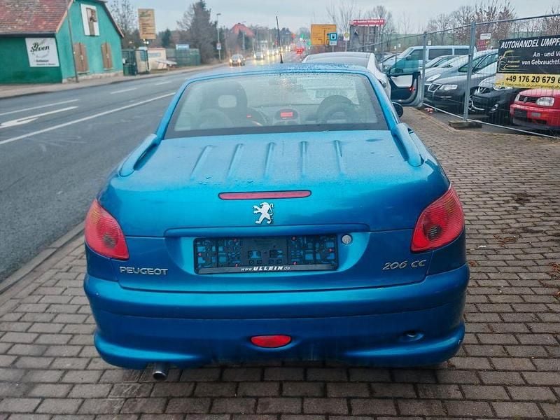 Gebraucht Peugeot 206 CC Platinum 109 PS (80 kW) 2003 Blau Cabrio