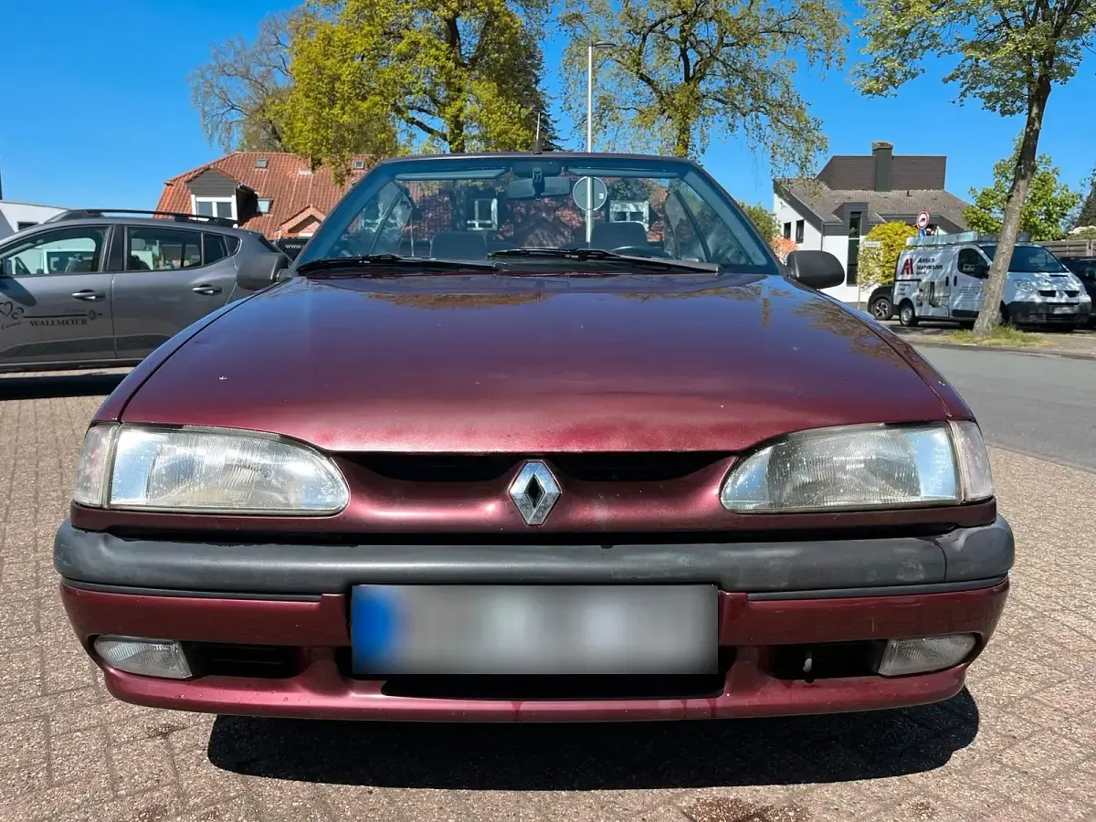 Usata Renault 19 90 CV (66 kW) 1994 Rosso Cabrio