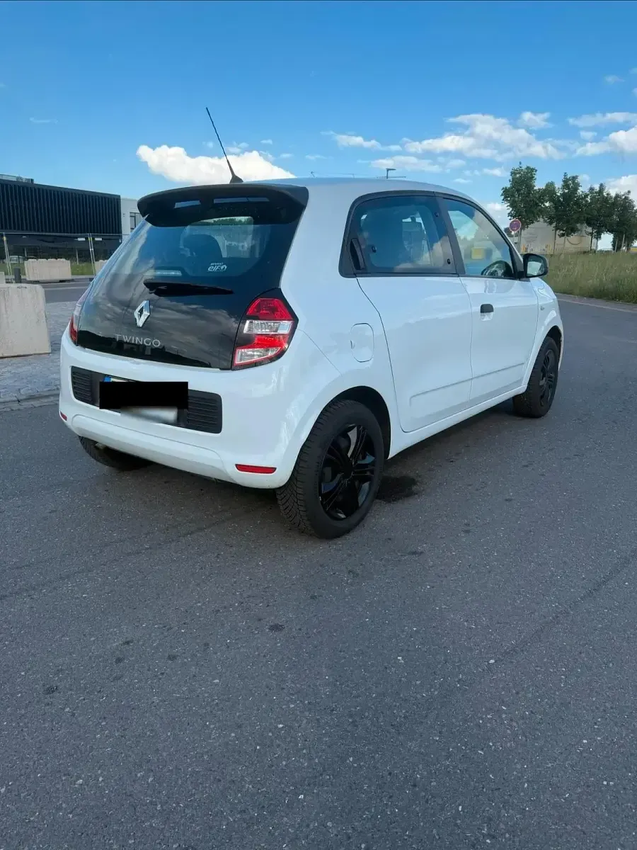 Gebraucht Renault Twingo LIMITED 75 PS (55 kW) 2019 Weiß Kleinwagen