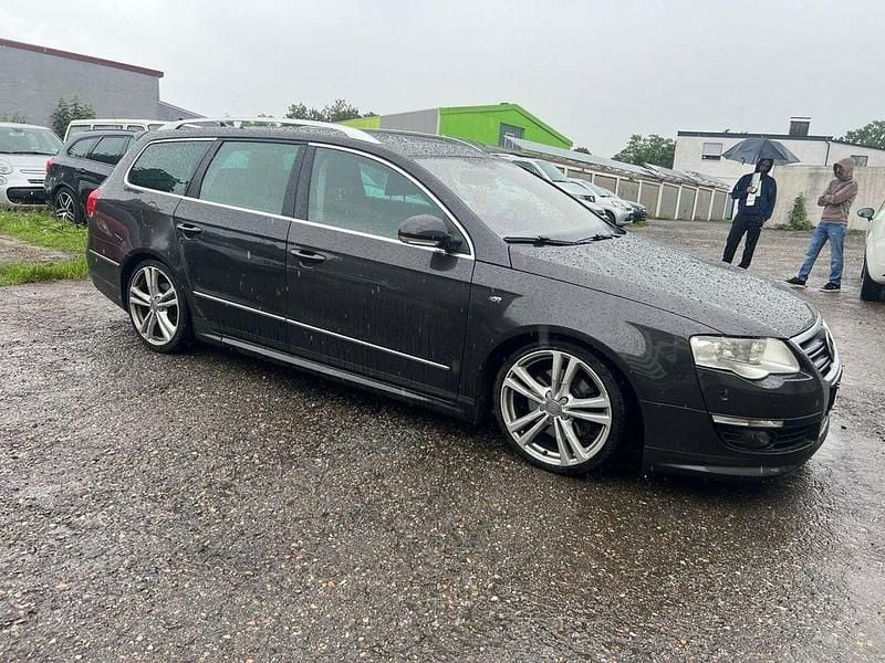 Gebraucht VW Passat R-line Edition 209 PS (153 kW) 2010 Kombi