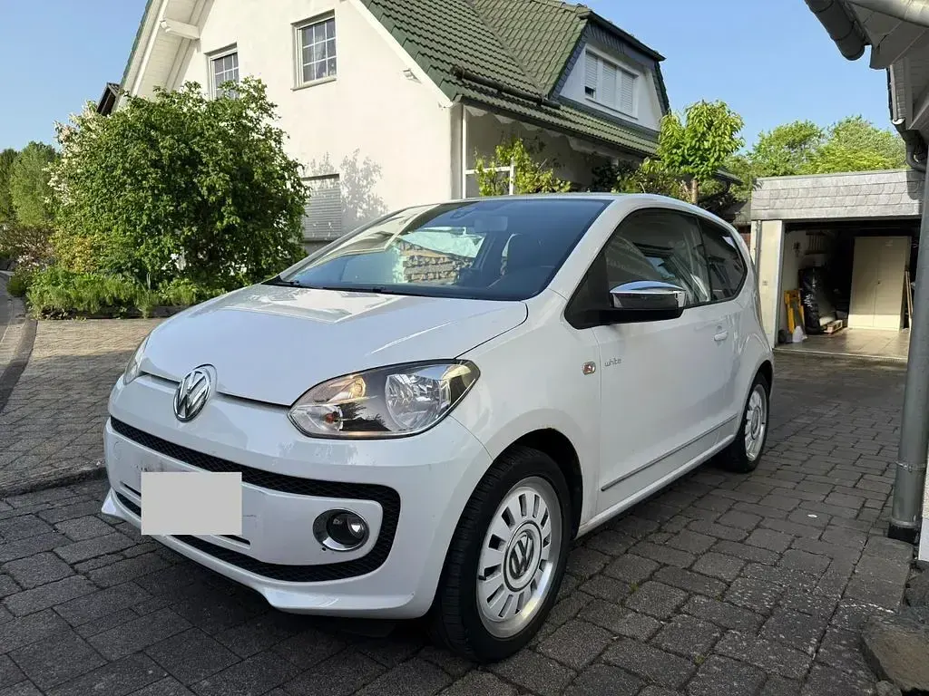 Używany VW up! high up! 75 KM (55 kW) 2011 Biały Hatchback