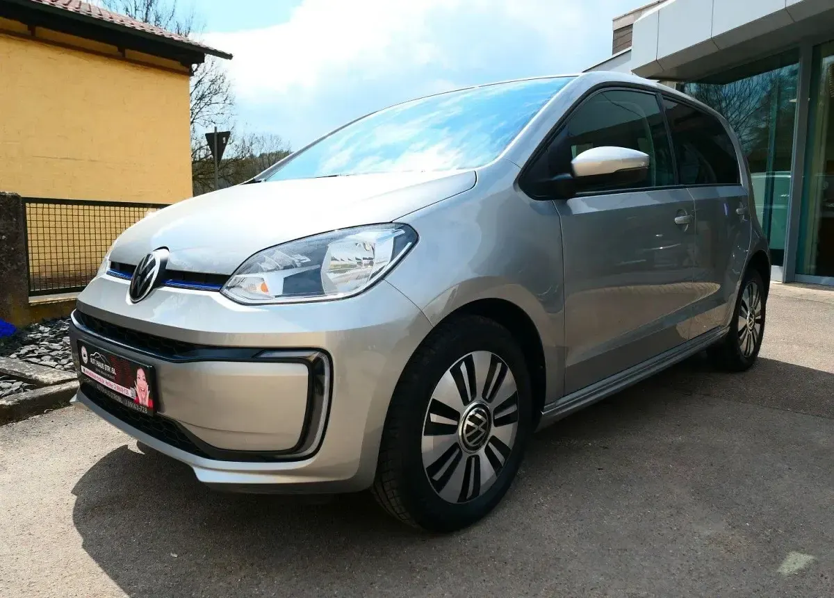 Gebraucht VW e-up! Style 61 kW (83 PS) 2022 Silber Kleinwagen