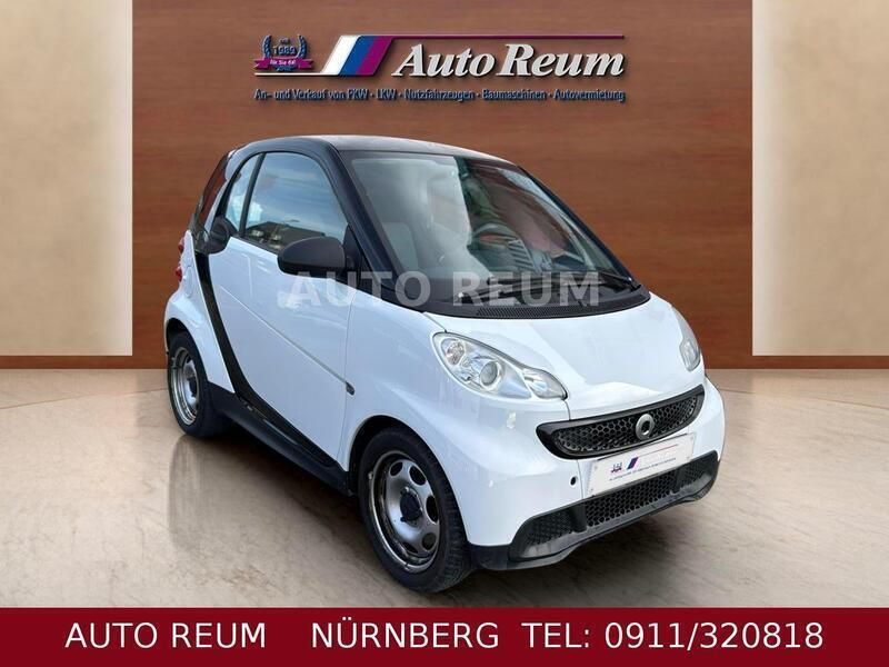 Gebraucht Smart ForTwo Coupé 61 PS (44 kW) 2013 Weiß Coupé