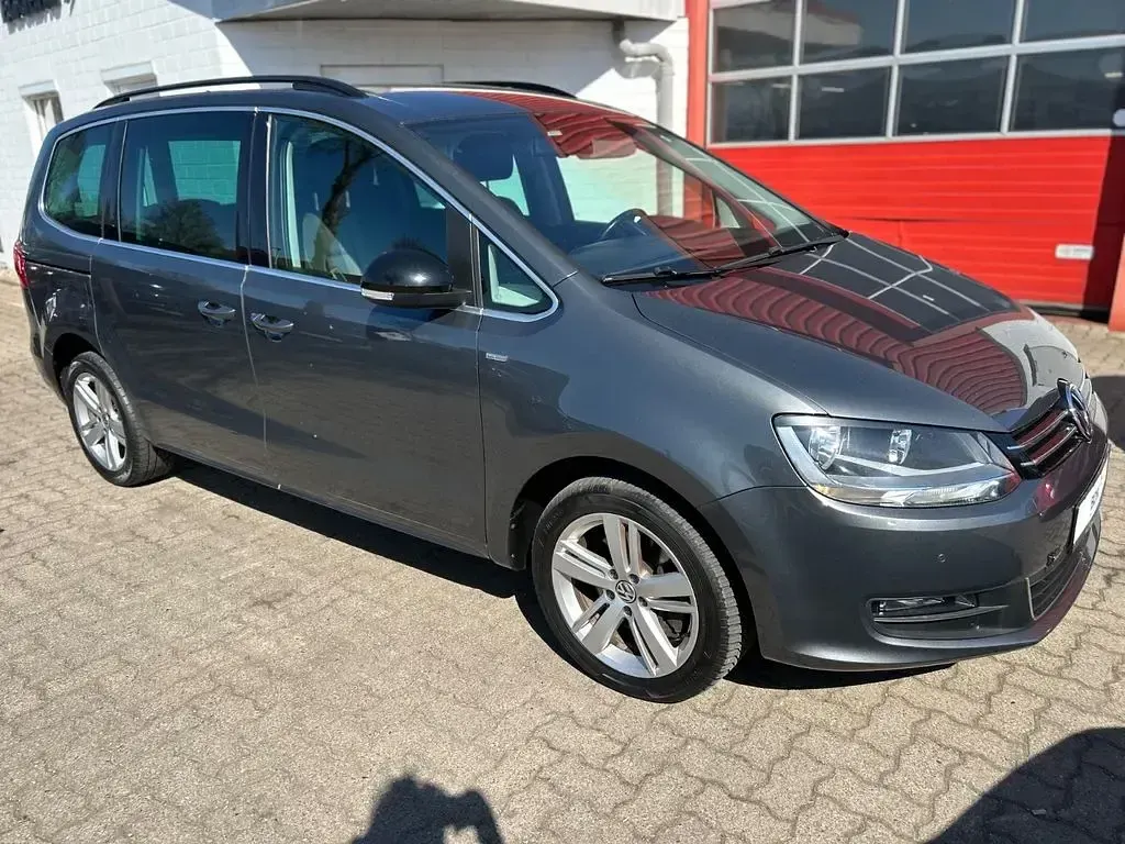 Gebraucht VW Sharan Match 140 PS (102 kW) 2013 Grau Van / Kleinbus