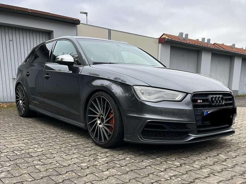 Gebraucht Audi S3 300 PS (220 kW) 2015 Grau Limousine