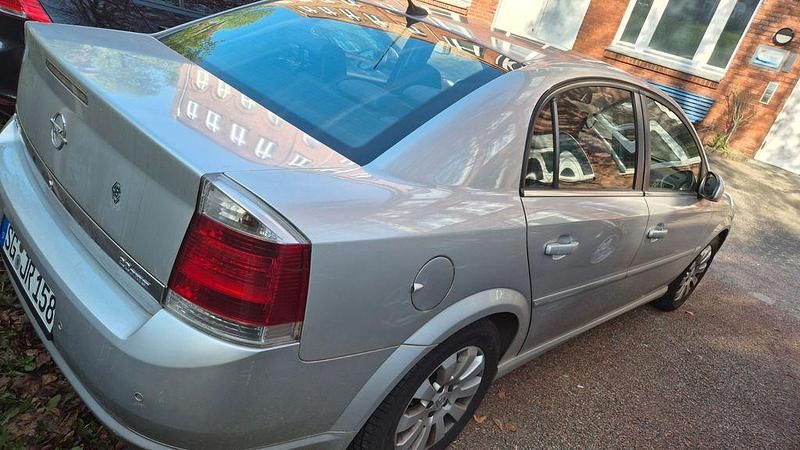 Gebraucht Opel Vectra 155 PS (114 kW) 2006 Silber Limousine