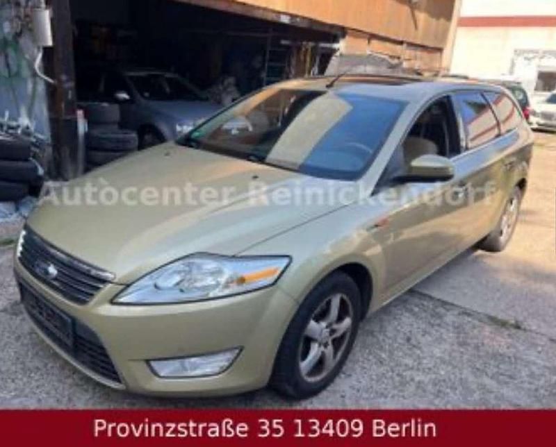 Gebraucht Ford Mondeo Ghia 131 PS (96 kW) 2008 Gold Kombi