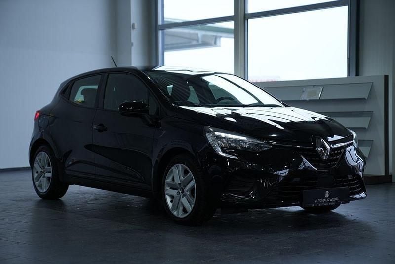 Gebraucht Renault Clio V 140 PS (102 kW) 2022 Blackpearlschwarz Limousine