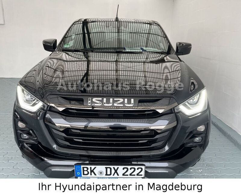 Gebraucht Isuzu D-Max 163 PS (119 kW) 2023 Schwarz Pickup