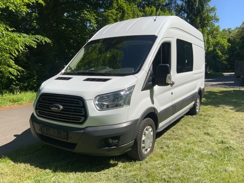 Weiß Gebraucht 2018 Ford Transit S Van / Kleinbus | 16.950 € (Guter Preis) - Bild 1/4
