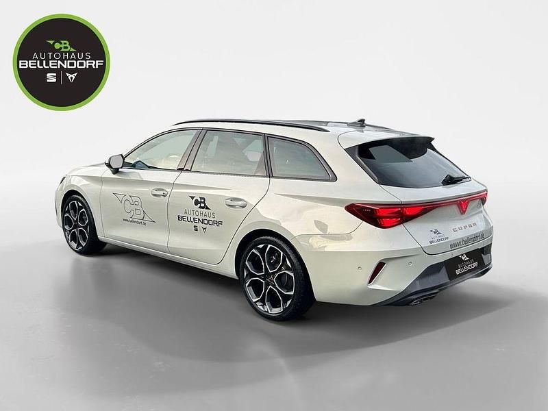 Second-hand Cupra Leon 150 CP (110 kW) 2026 Gri Break