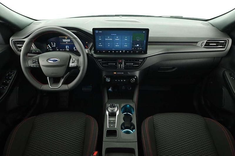 Neu Ford Kuga ST-Line 186 PS (136 kW) 2026 Bursting green SUV