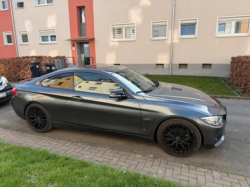 Gebraucht BMW 420 184 PS (135 kW) 2015 Grau Coupé