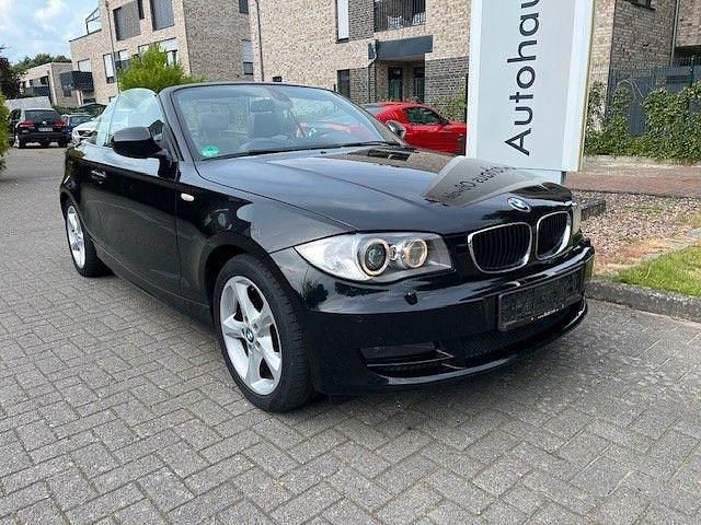 Schwarz Gebraucht 2010 BMW 118 Cabriolet Advantage Cabrio | 7.799 € (Fairer Preis) - Bild 1/4