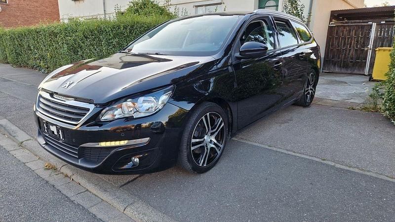 Gebraucht Peugeot 308 Business-Line 120 PS (88 kW) 2015 Schwarz Kombi