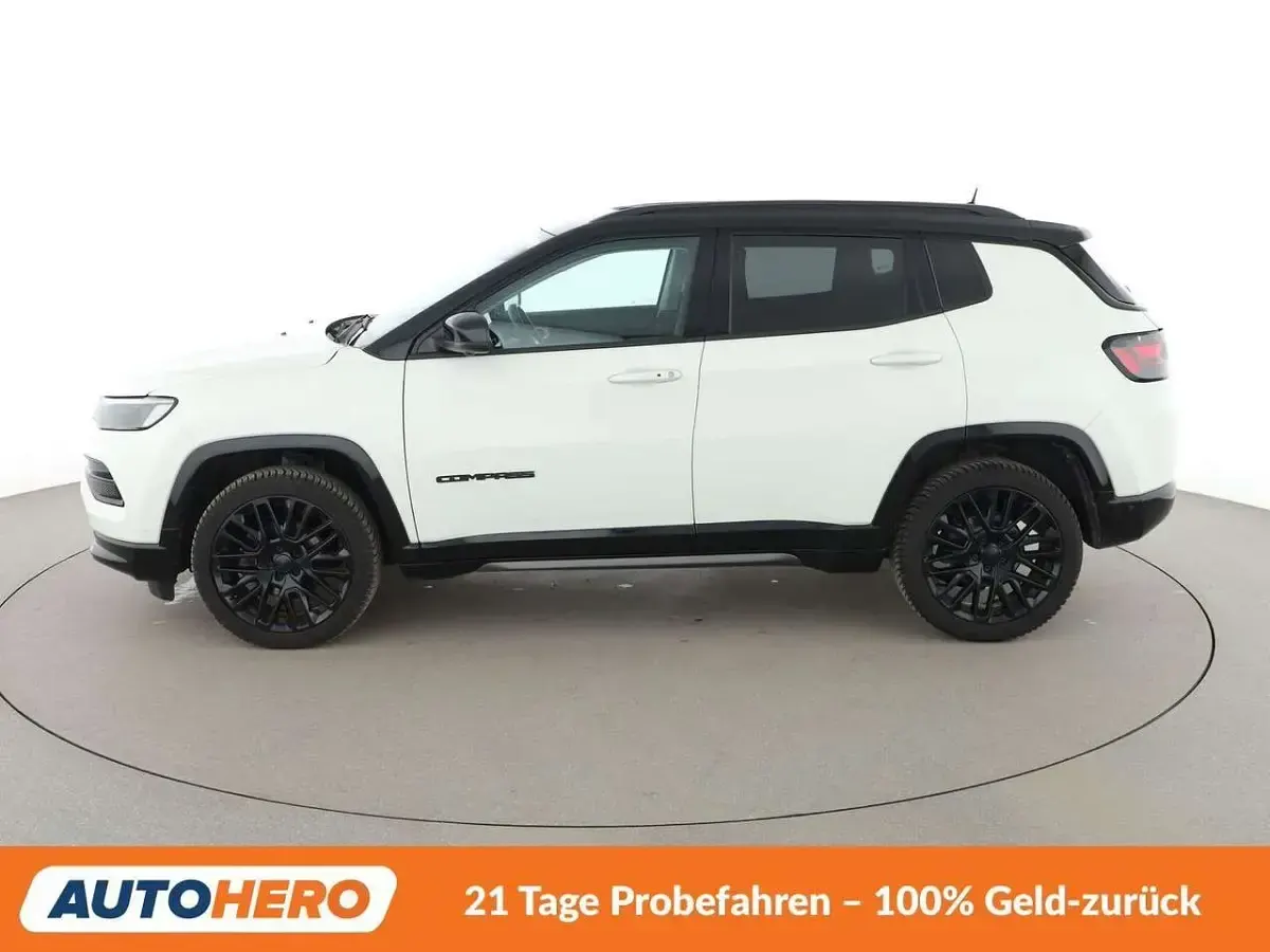 Used Jeep Compass 129 HP (94 kW) 2023 White SUV