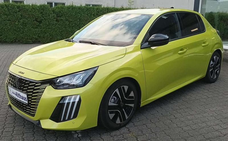 Aguedageld Gebraucht 2024 Peugeot 208 Allure Kleinwagen | 17.950 € (Fairer Preis) - Bild 1/4