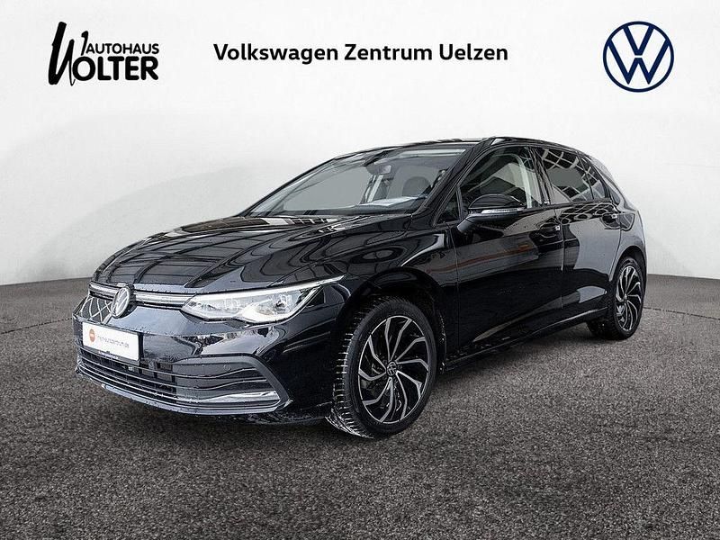 Gebraucht VW Golf VIII Move 131 PS (96 kW) 2023 Deep black Limousine