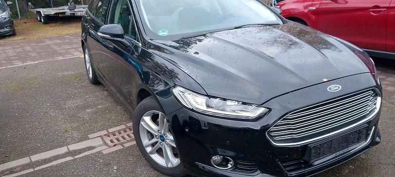 Schwarz Gebraucht 2016 Ford Mondeo Titanium Kombi | 8.900 € (Guter Preis) - Bild 1/4