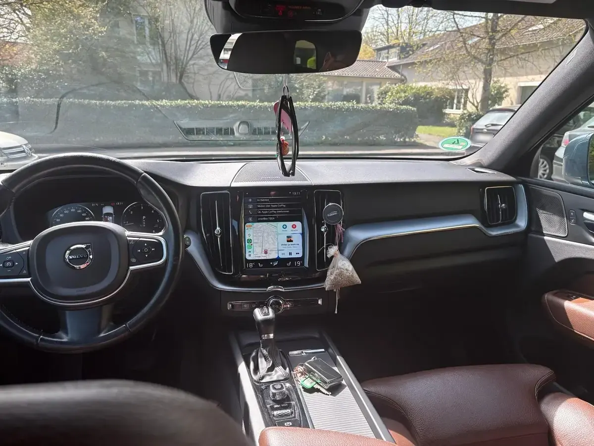 Gebraucht Volvo XC60 190 PS (139 kW) 2018 Blau SUV