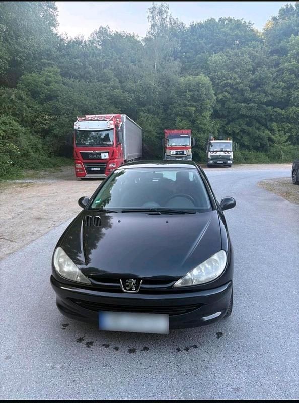 Schwarz Gebraucht 2006 Peugeot 206 Kleinwagen | 1.499 € (Fairer Preis) - Bild 1/4