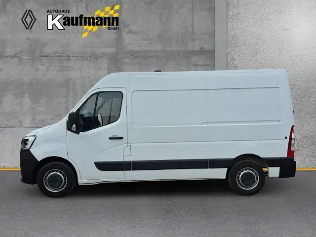 Gebraucht Renault Master 150 PS (110 kW) 2022 Weiss Van / Kleinbus