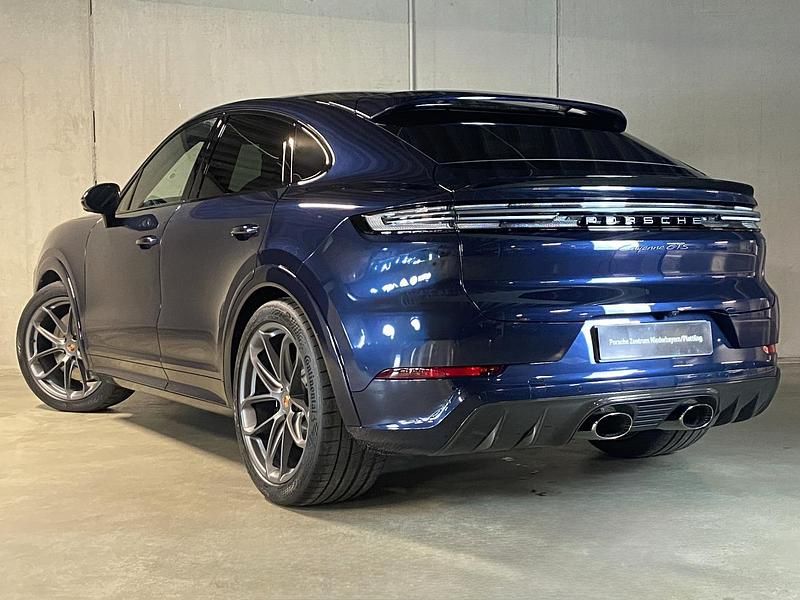Neu Porsche Cayenne Coupe GTS Sport 500 PS (367 kW) 2025 Algarveblaumetallic Coupé