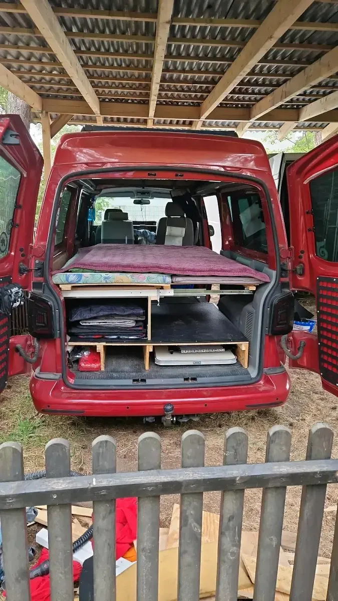 Gebraucht VW Multivan 179 PS (131 kW) 2005 Rot Van / Kleinbus
