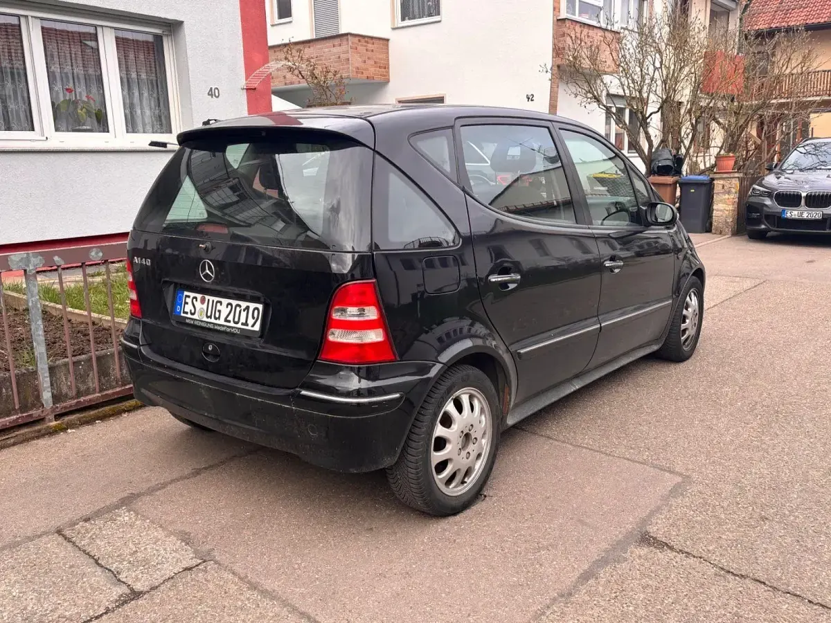 Gebraucht Mercedes A140 Elegance 82 PS (60 kW) 2004 Schwarz Limousine