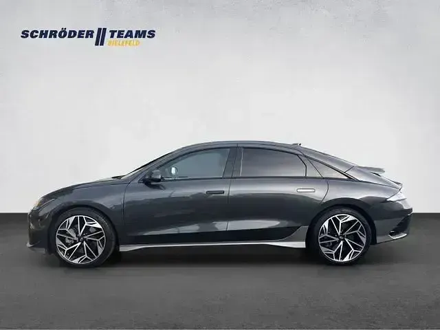 Gebraucht Hyundai Ioniq 6 Techniq 167 kW (228 PS) 2023 Nocturne grey Limousine