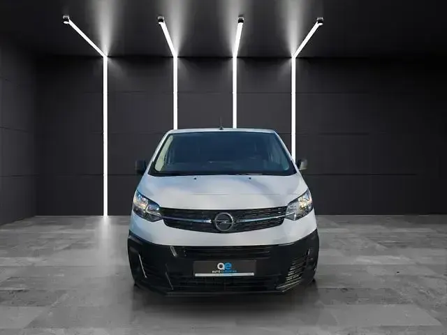 Gebraucht Opel Vivaro Edition 150 PS (110 kW) 2023 Weiß Van / Kleinbus
