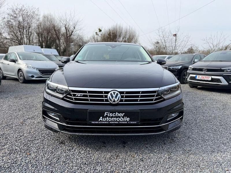 Używany VW Passat Highline 190 KM (139 kW) 2018 Czarny Sedan/Limuzyna
