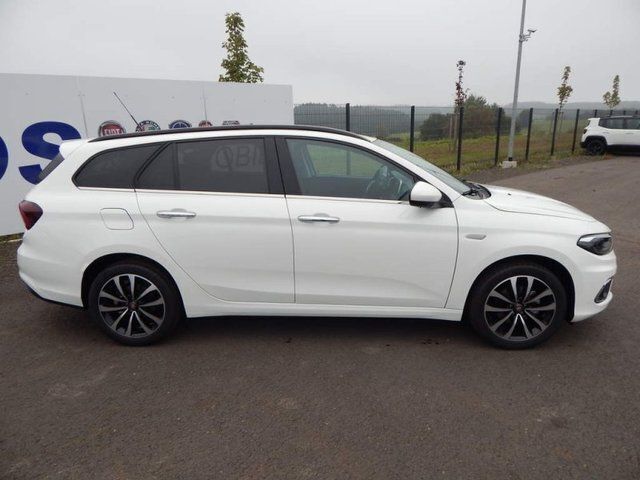 Gebraucht Fiat Tipo Lounge 120 PS (88 kW) 2017 Weiß Kombi