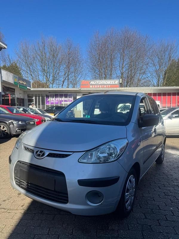 Gebraucht Hyundai i10 75 PS (55 kW) 2010 Silber Kleinwagen