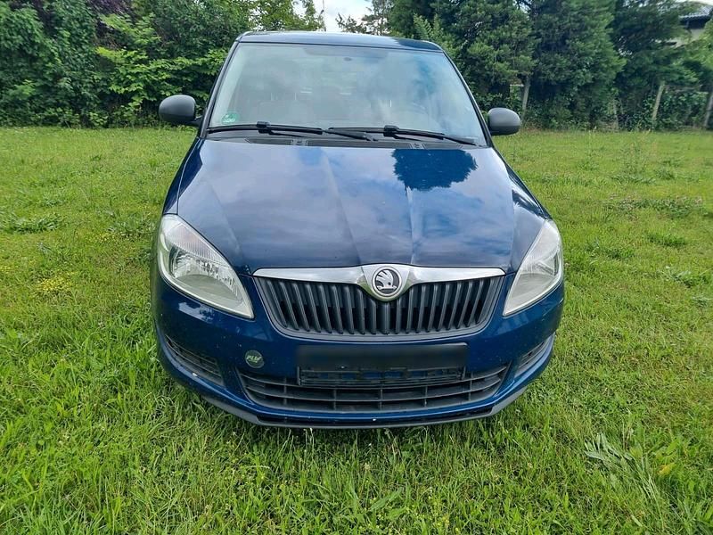 Gebraucht Skoda Fabia 70 PS (51 kW) 2014 Blau Kombi