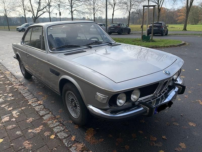 Silber Gebraucht 1975 BMW E9 Coupé | 32.000 € - Bild 1/4